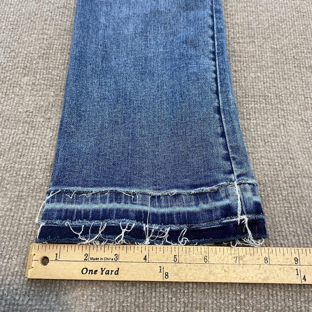 Risen Flare Jeans Womens 7/28 Blue Med Wash Mid Rise Distressed Fringe Hem - Picture 12 of 13